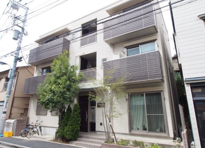 ショコラ白山  301号室 外観