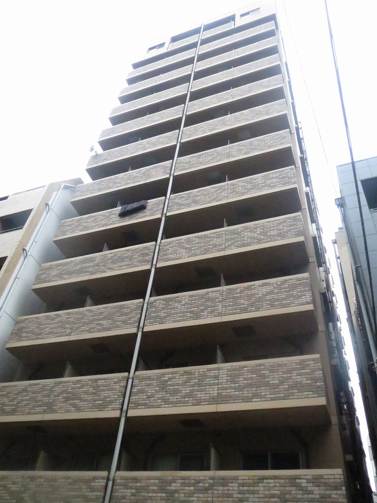 トーシンフェニックス日本橋三越前 外観