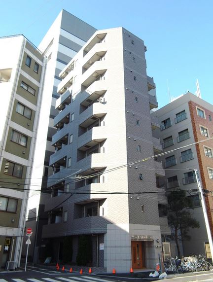 スカイコートお茶の水女子大前第2     301号室 外観