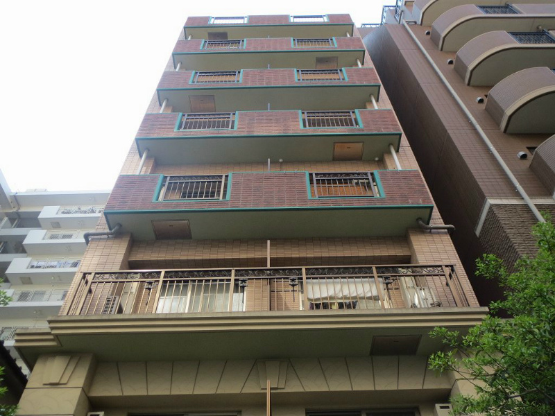 サンシティアヴァンツァーレ文京本郷     204号室 外観