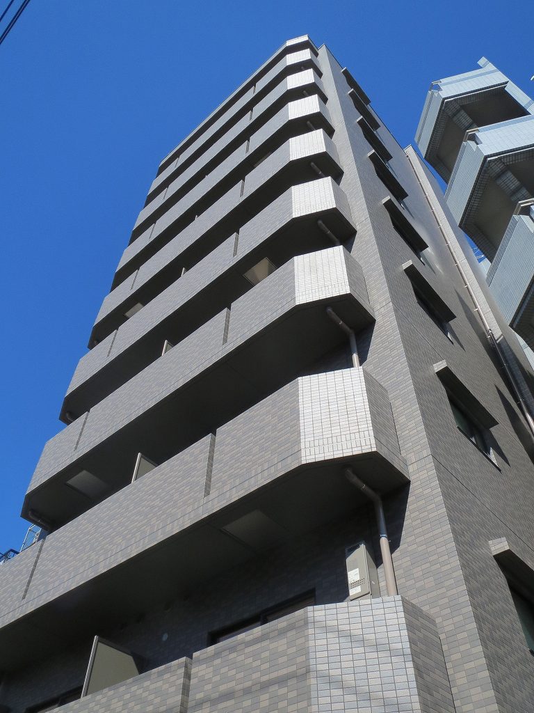 ルーブル市ヶ谷  303号室 外観