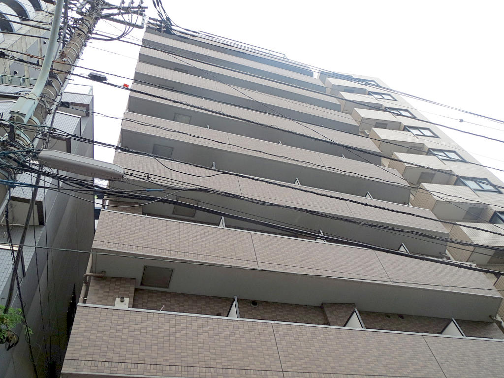 パークウェル千駄木駅前     204号室 外観