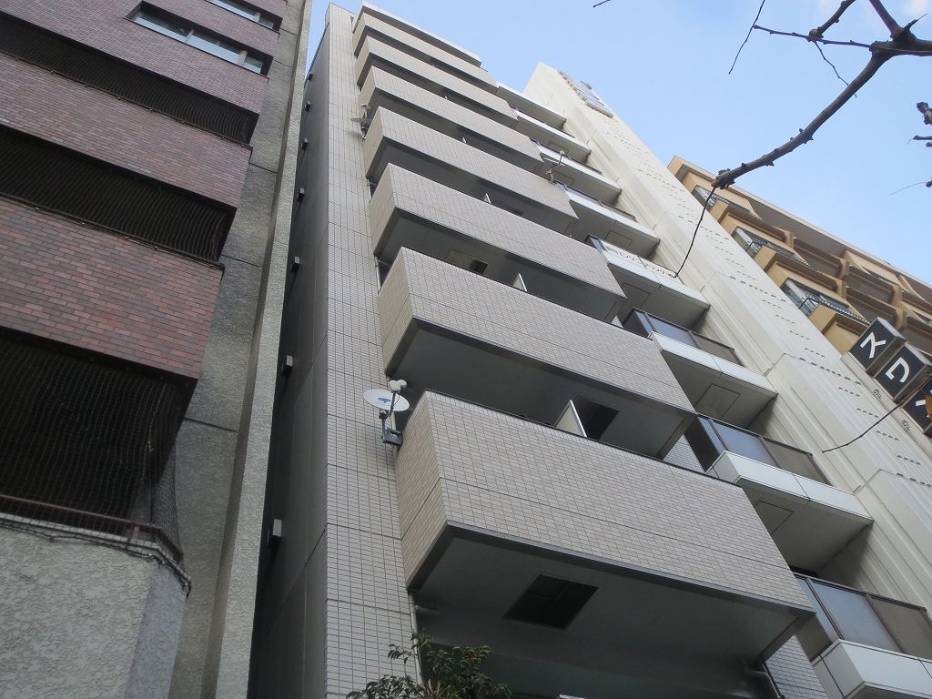 プルナスお茶の水 外観