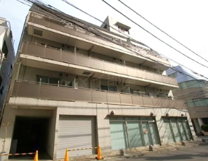 リヤド　カガヤ 304号室 外観