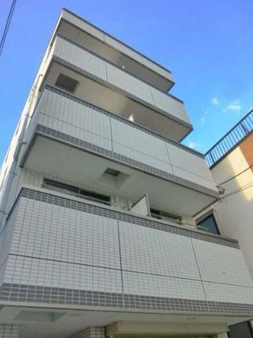 センタービレッジ千駄木  302号室 外観