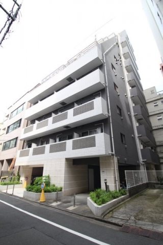 ラグジュアリーアパートメント本郷 外観