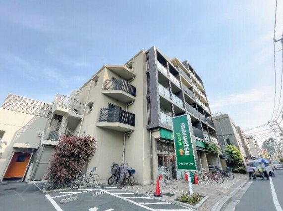 レジディア千駄木 外観