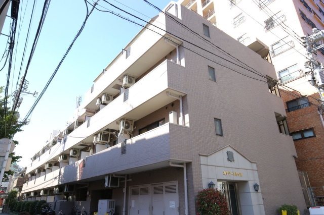 カテリーナ市ヶ谷 外観