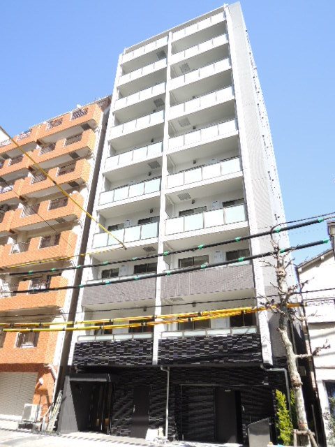 コルバス 外観