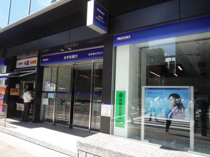 DUARES麹町onyx 銀行