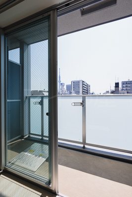 浅草田原町レジデンス ベランダ