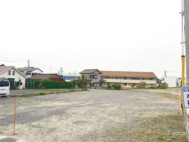 高浜市屋敷町四丁目リース地 リビング