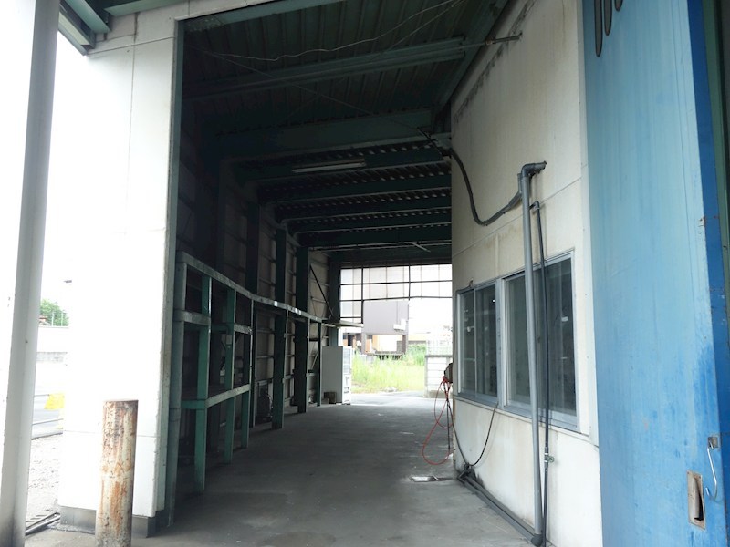 高浜市論地町一丁目貸工場 本館・テント倉庫 リビング