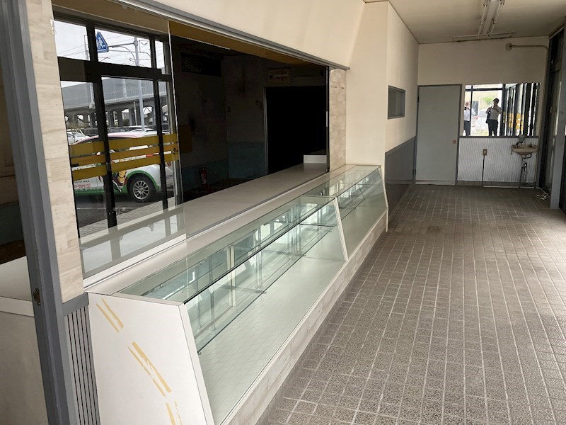 マルマサ店舗 東側 キッチン