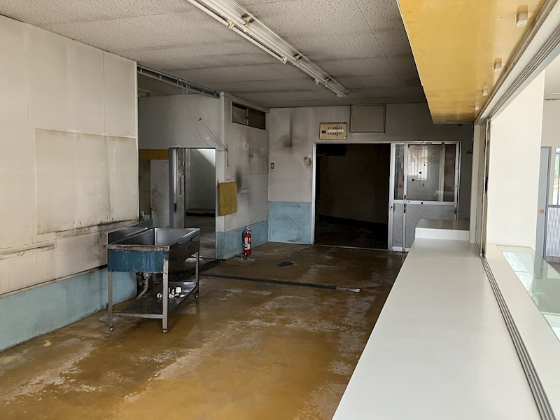 マルマサ店舗 東側 風呂画像