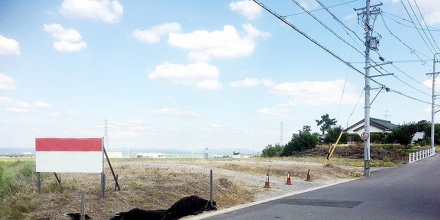 安城市古井町松本リース地 玄関