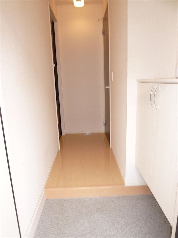 エスペランサアーク 玄関