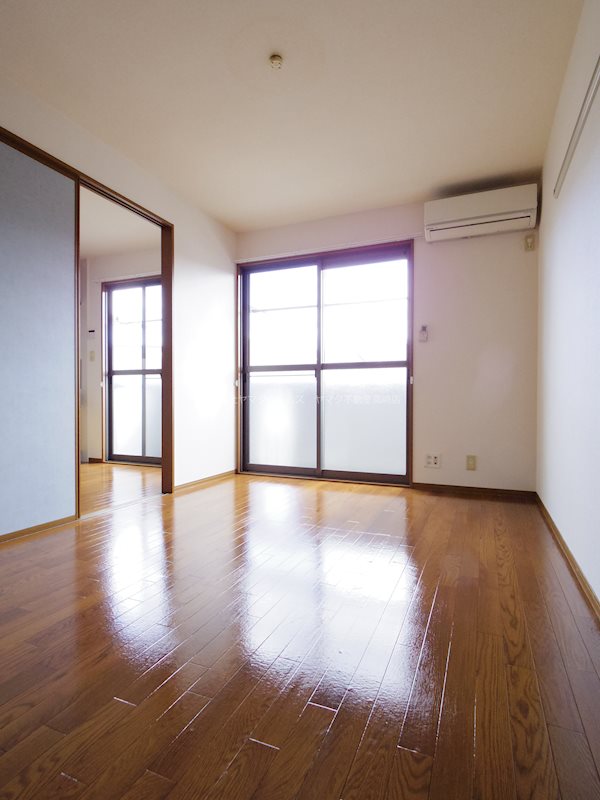 ウィルモアB リビング