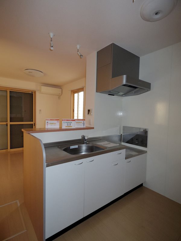 アロース・ガーデンＡ リビング