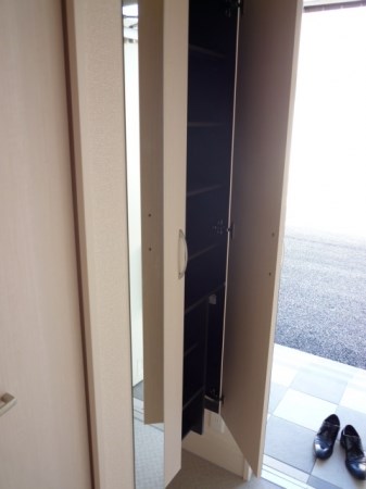 オペラハウス川原 玄関