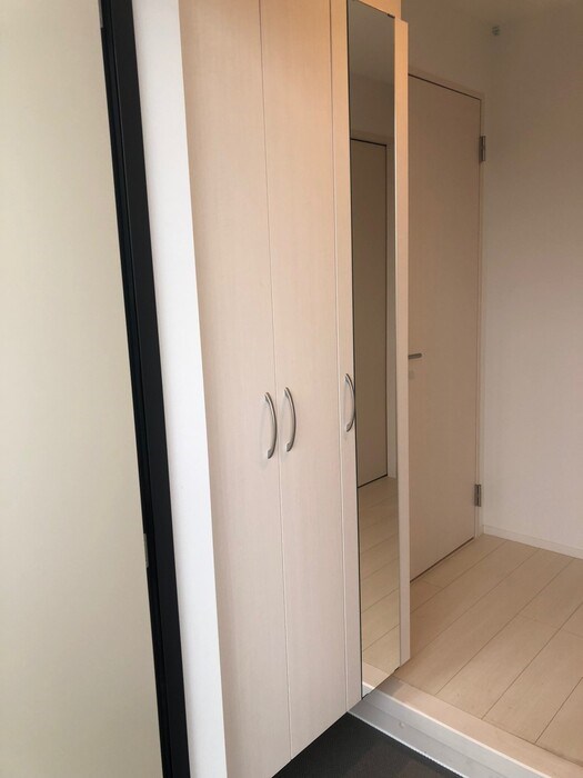 ｐｌｕｓ1 玄関