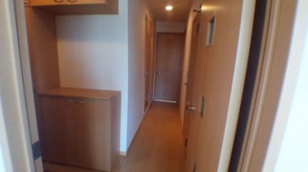 リバーサイド・Ｋ  玄関