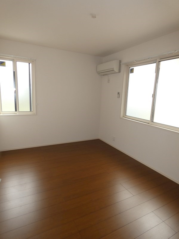 サンライトレジデンス ベッドルーム