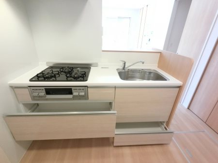 Wisteria Mitsumata キッチン