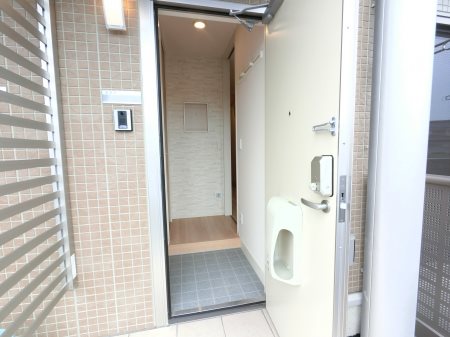 コンクパール 玄関