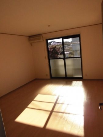 サンライズヒルA リビング