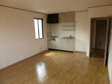 サンライズヒルC リビング