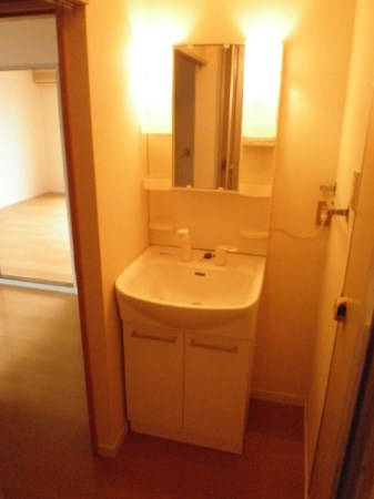 メゾン南雲 ベッドルーム