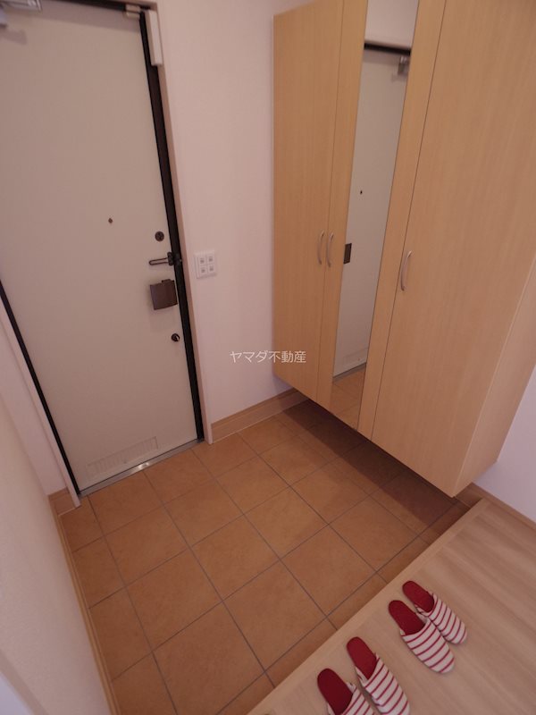 シャンドフルール 玄関