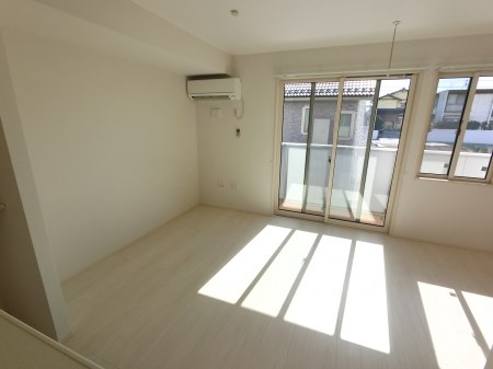 コンフォートレジデンス リビング