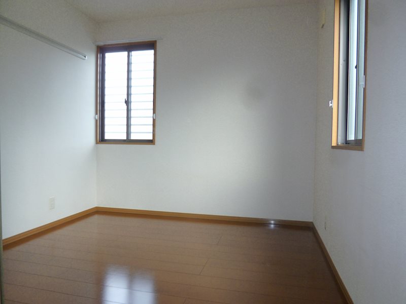 リヴァージュねぎし リビング