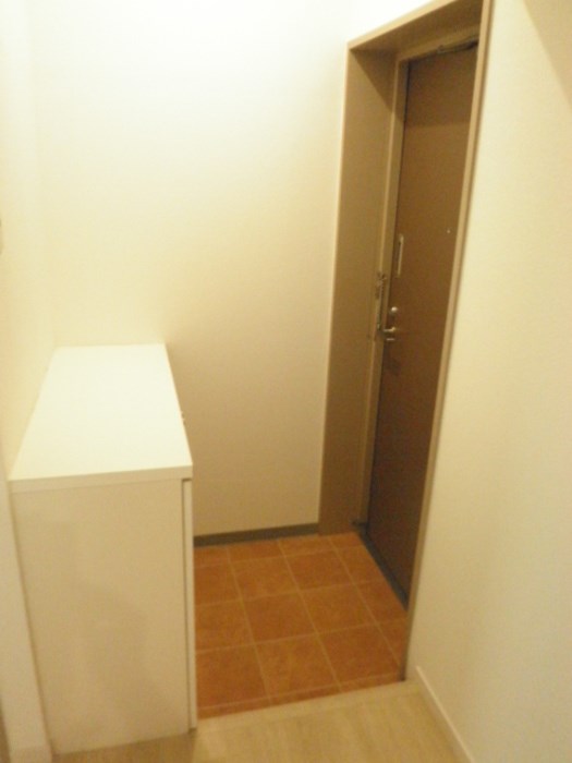 ファランドール井野 玄関