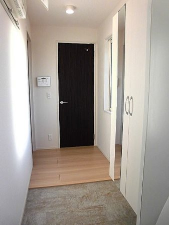 サニーコート高崎 玄関