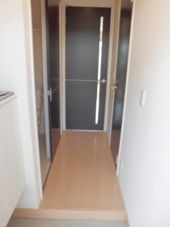 セプトガーデン新前橋 玄関