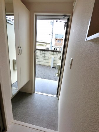 グランデュール 玄関