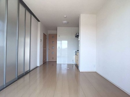 ヴィラ　フォレスタ　B リビング