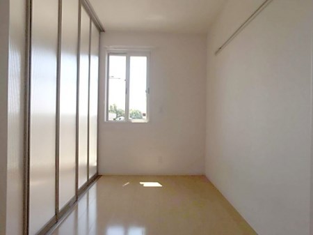 ヴィラ　フォレスタ　B ベッドルーム