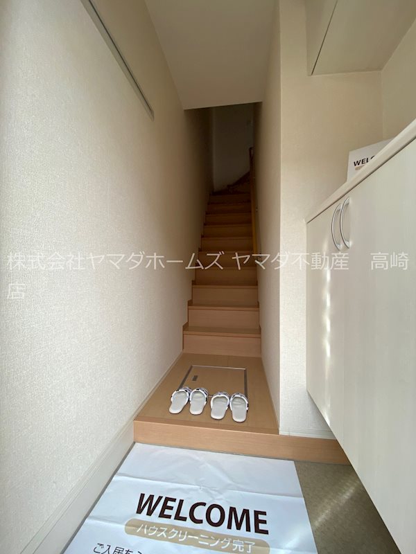 エスペランサアークＢ 玄関