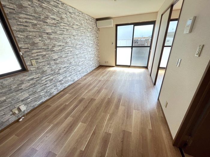 エクレールB リビング