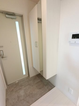 エステイトZEN C 玄関