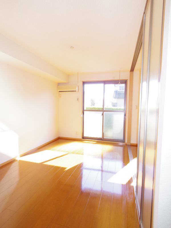 パルハイム2003ABC リビング