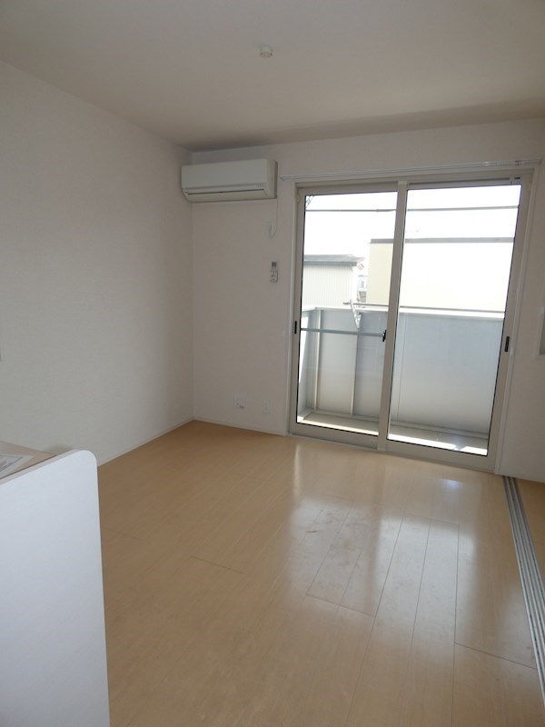 シュシュ リビング