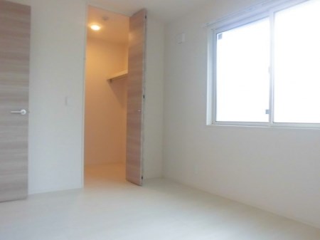 リヴェールマリーズD ベッドルーム