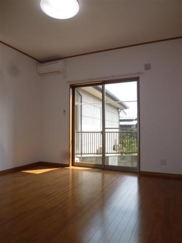 タウンハイツ井野 リビング