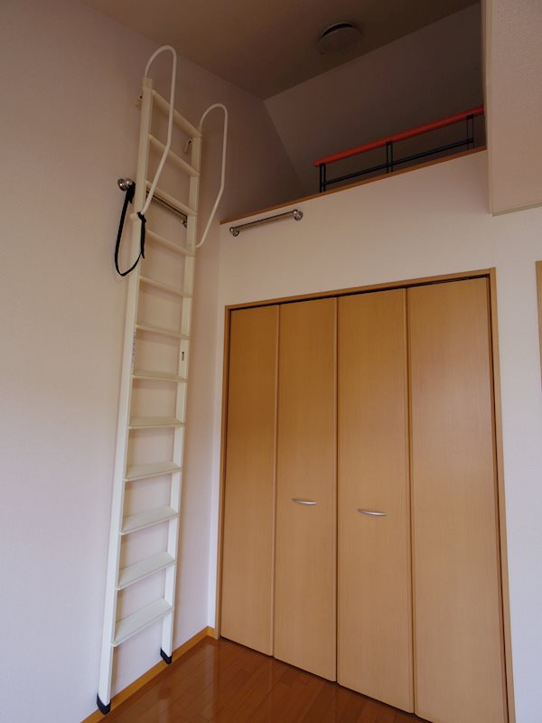 セレーノA ベッドルーム