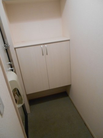 エスペランサK 玄関